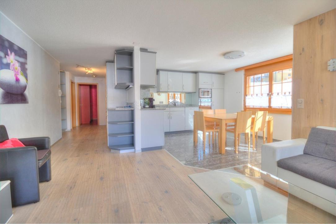 Appartement Aramis 1 à Loèche-les-Bains Extérieur photo